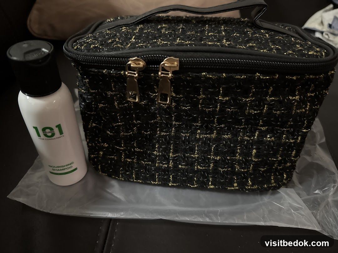 Cosmetic Bag and Shampoo