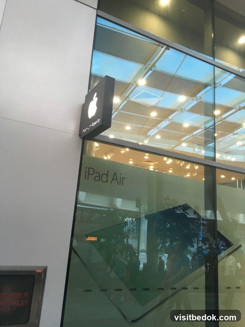 iStudio Bedok Mall