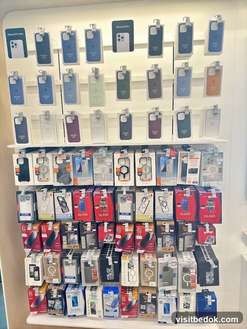iPhone Accessories Display