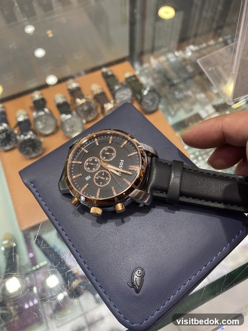 Fossil Watch on Display