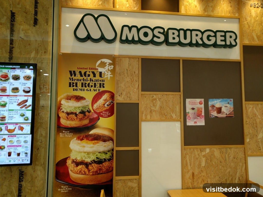 MOS BURGER storefront