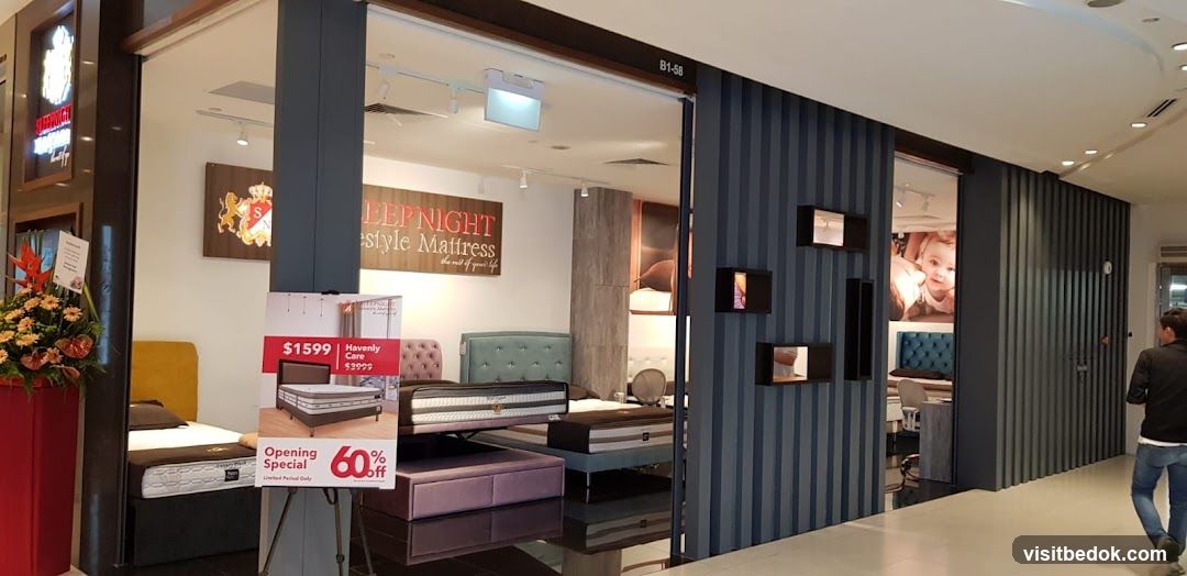 Mattress Store Display