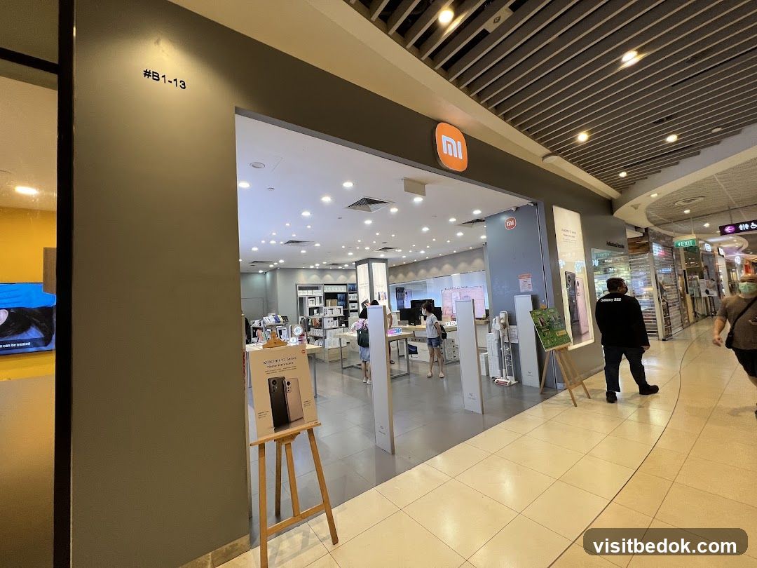 Mi Store Entrance