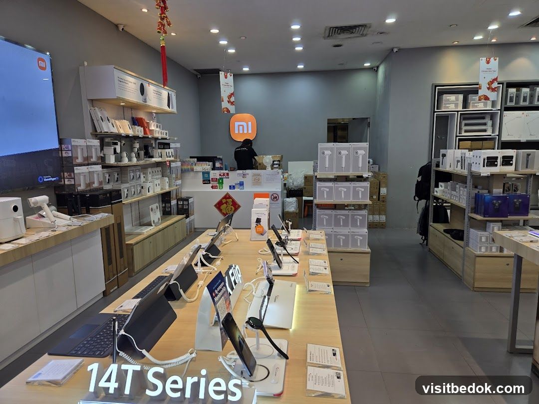 Xiaomi Store Interior