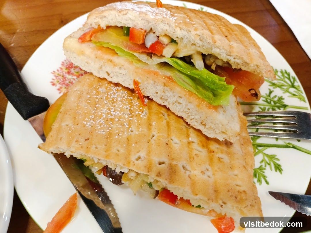 Sandwich on a plate