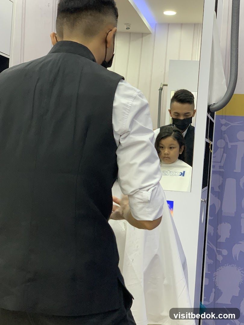 Hairdresser with Client