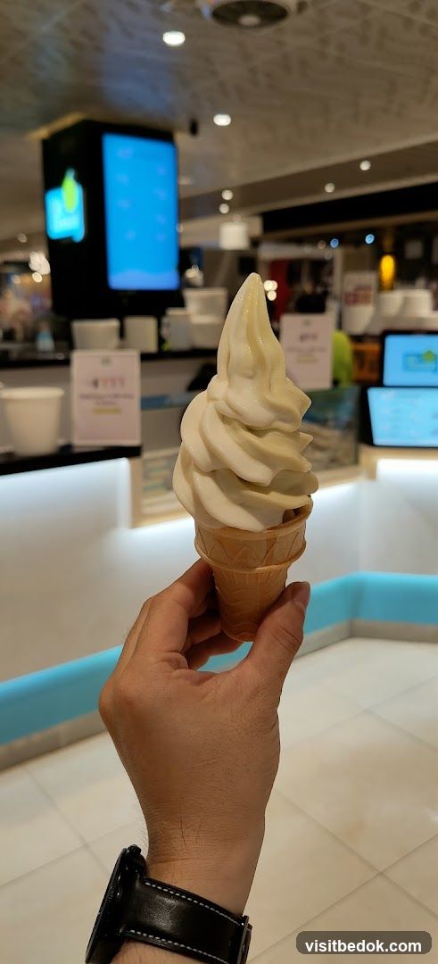 Soft Serve Ice Cream Cone