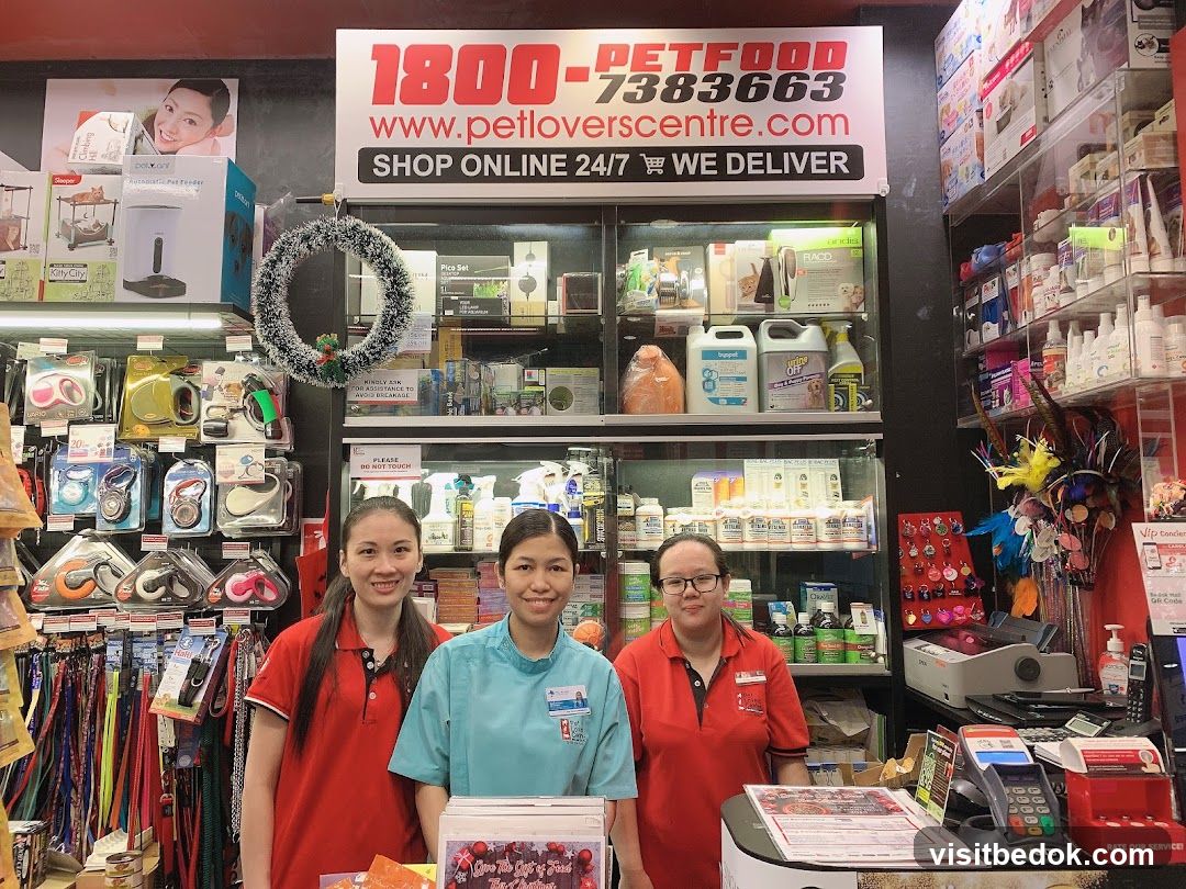 Pet Store Staff
