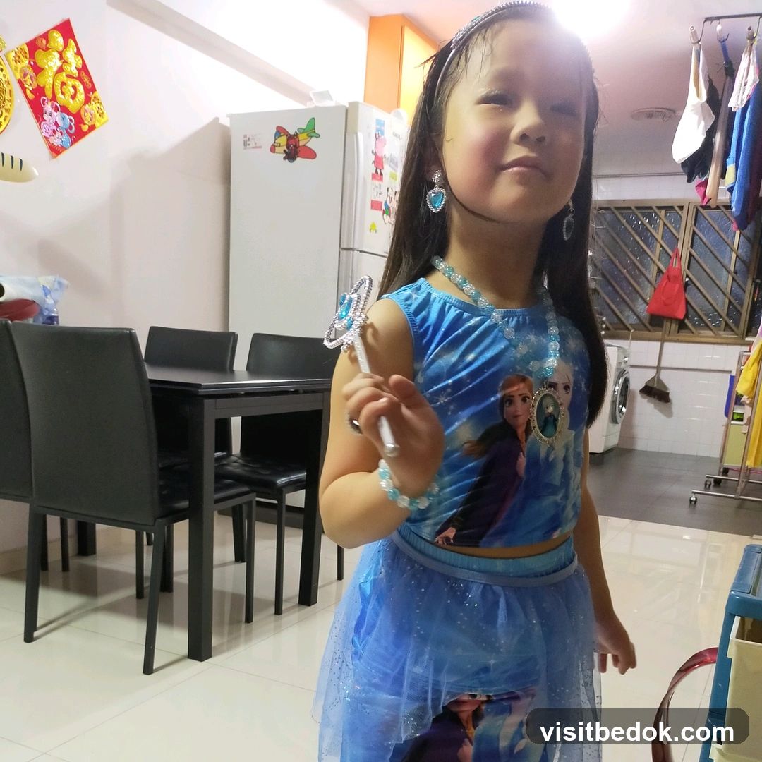 Girl in Elsa Costume