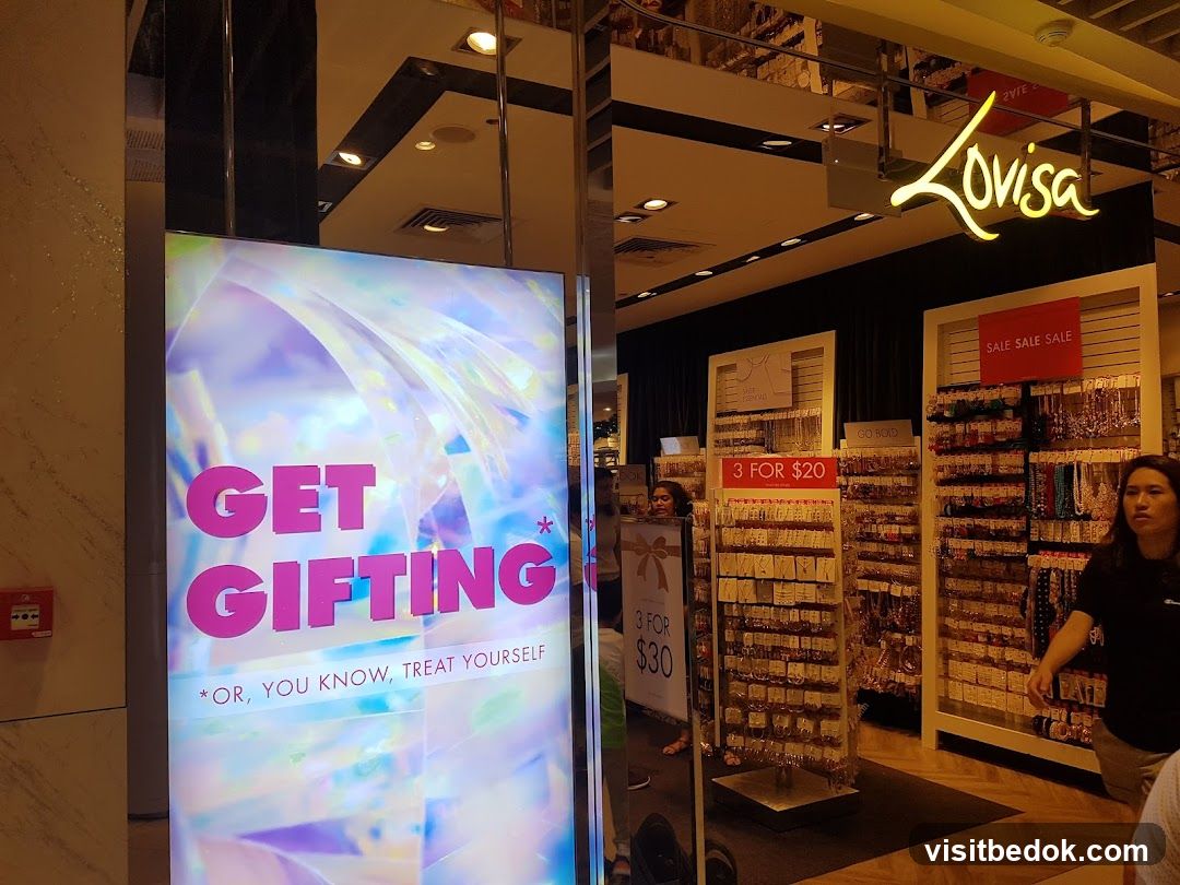 Lovisa Store Interior