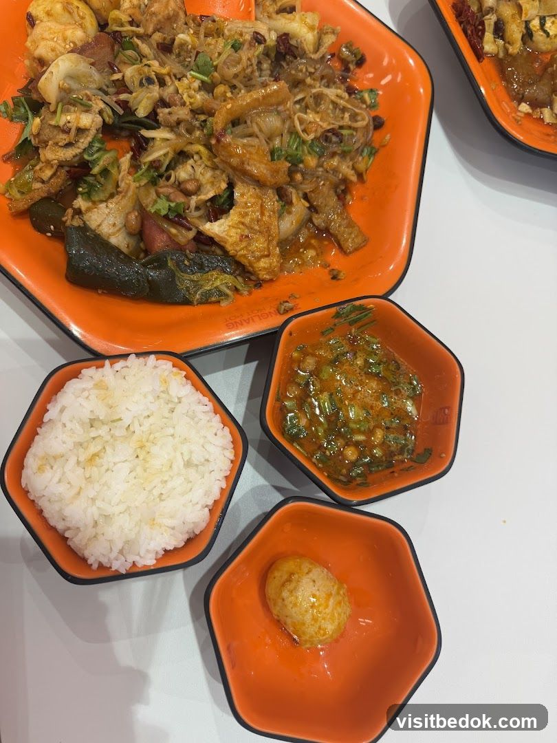 Spicy Stir-fry with Rice and Dipping Sauce