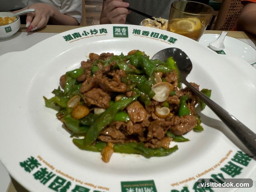 Stir-fried Pork with Green Peppers