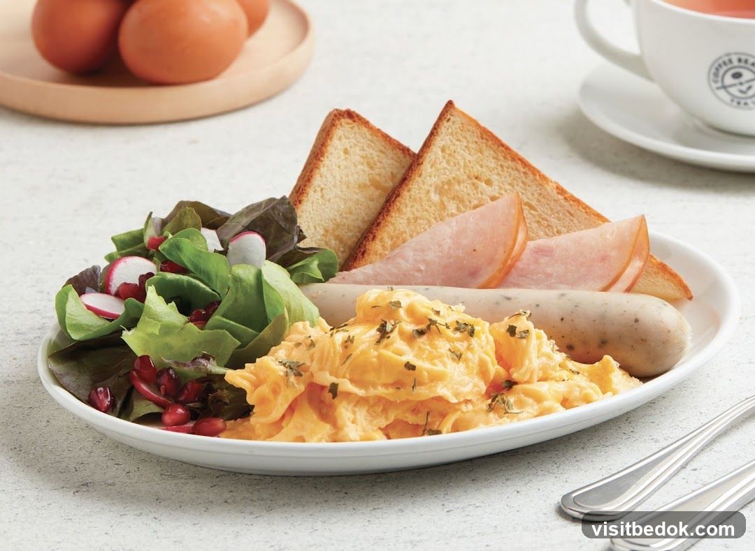 Scrambled Eggs Breakfast