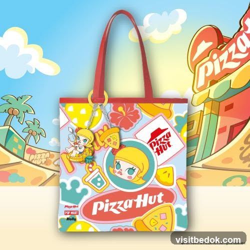 Pizza Hut Tote Bag with Molly Keychain